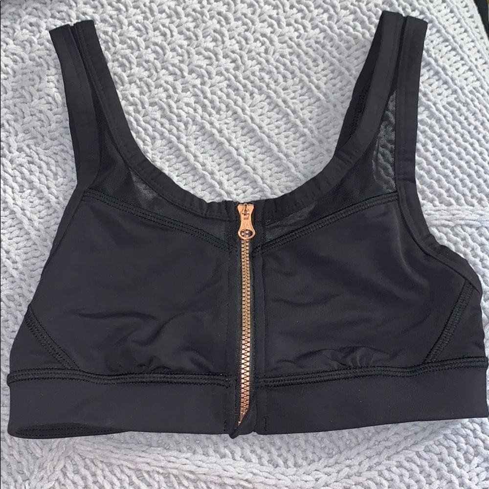 Lululemon sports bra with front zipper
